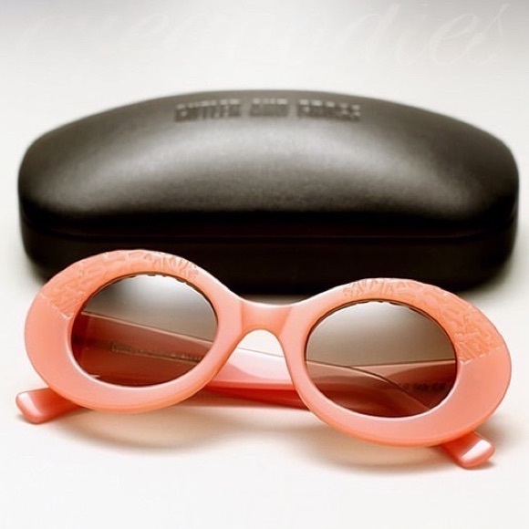 New New in Box Cutler and Gross 1053 Sunglasses in Pearl Pink - Picture 6 of 9